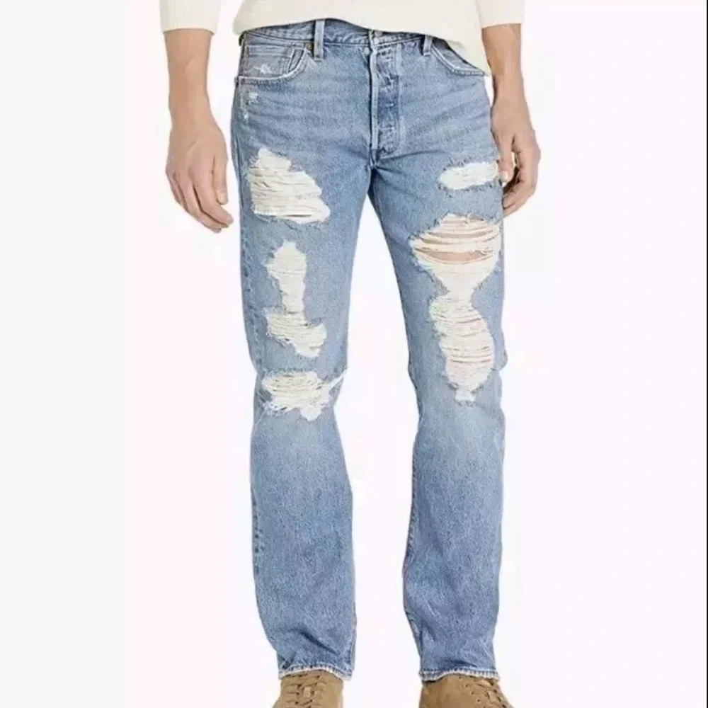 Levi's 501 Denim Blue Men Jeans Distressed/Destroyed 34x34 Straight Button Fly - Picture 1 of 16
